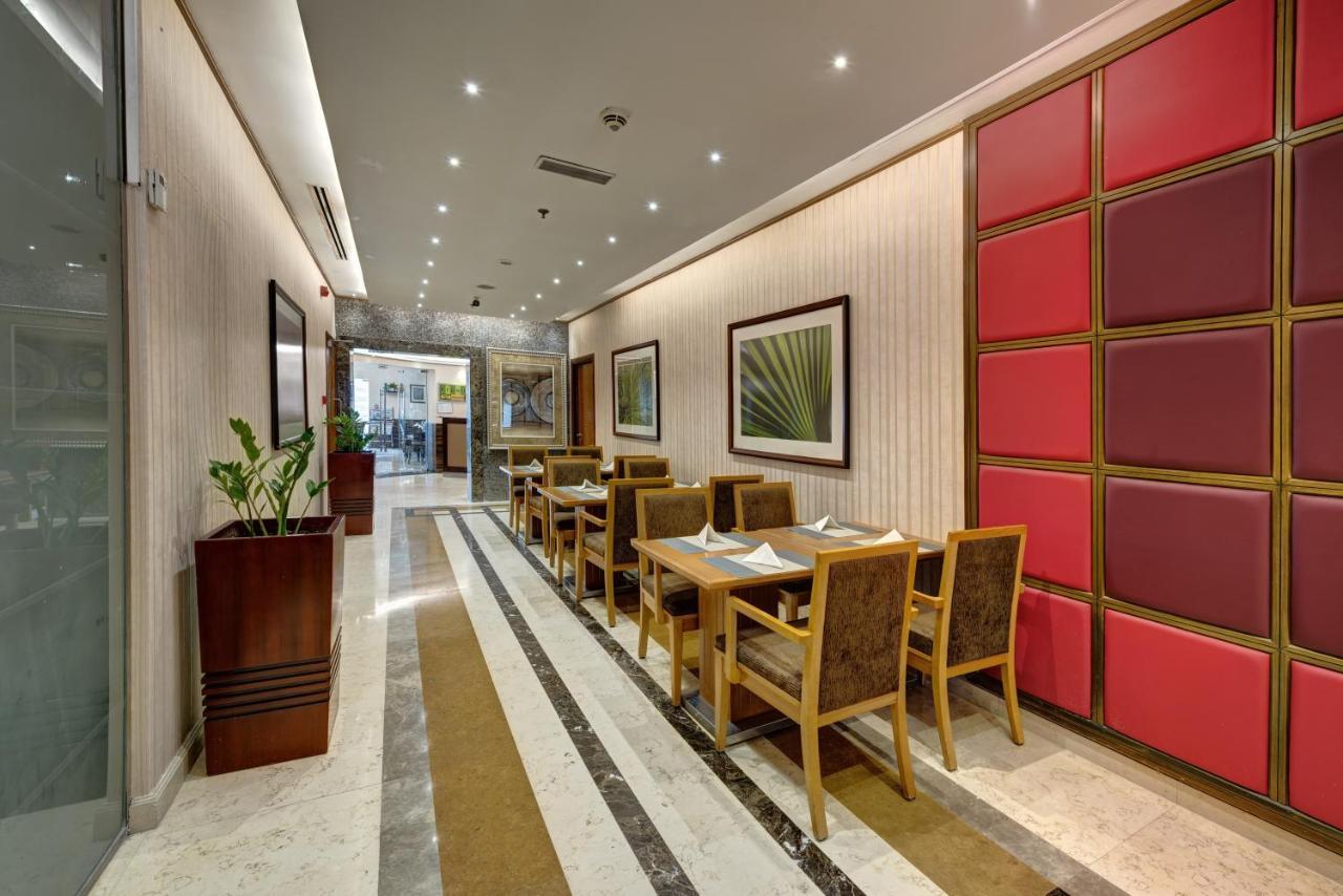 Golden Tulip Hotel Al Barsha Dubai Exterior foto