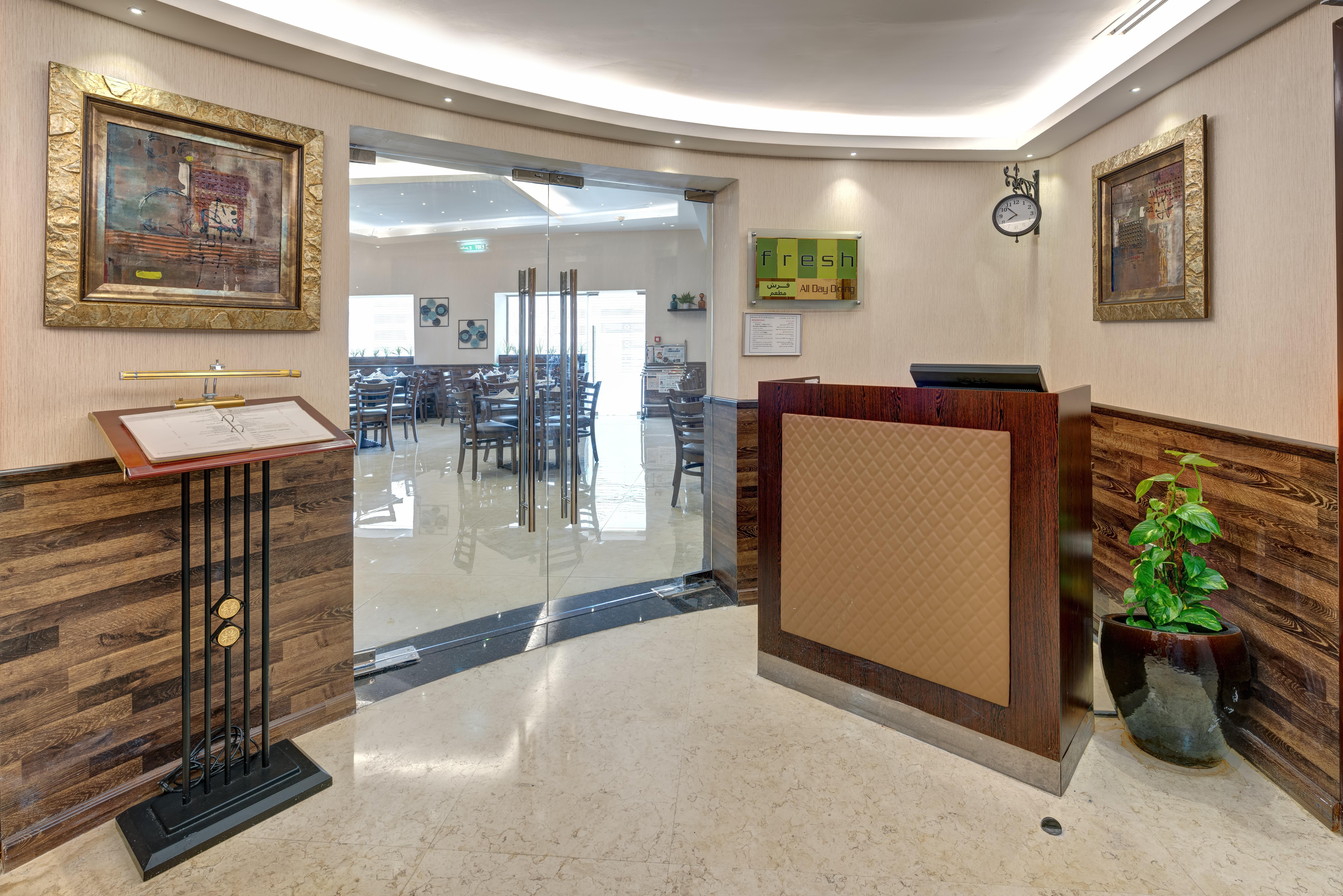Golden Tulip Hotel Al Barsha Dubai Exterior foto