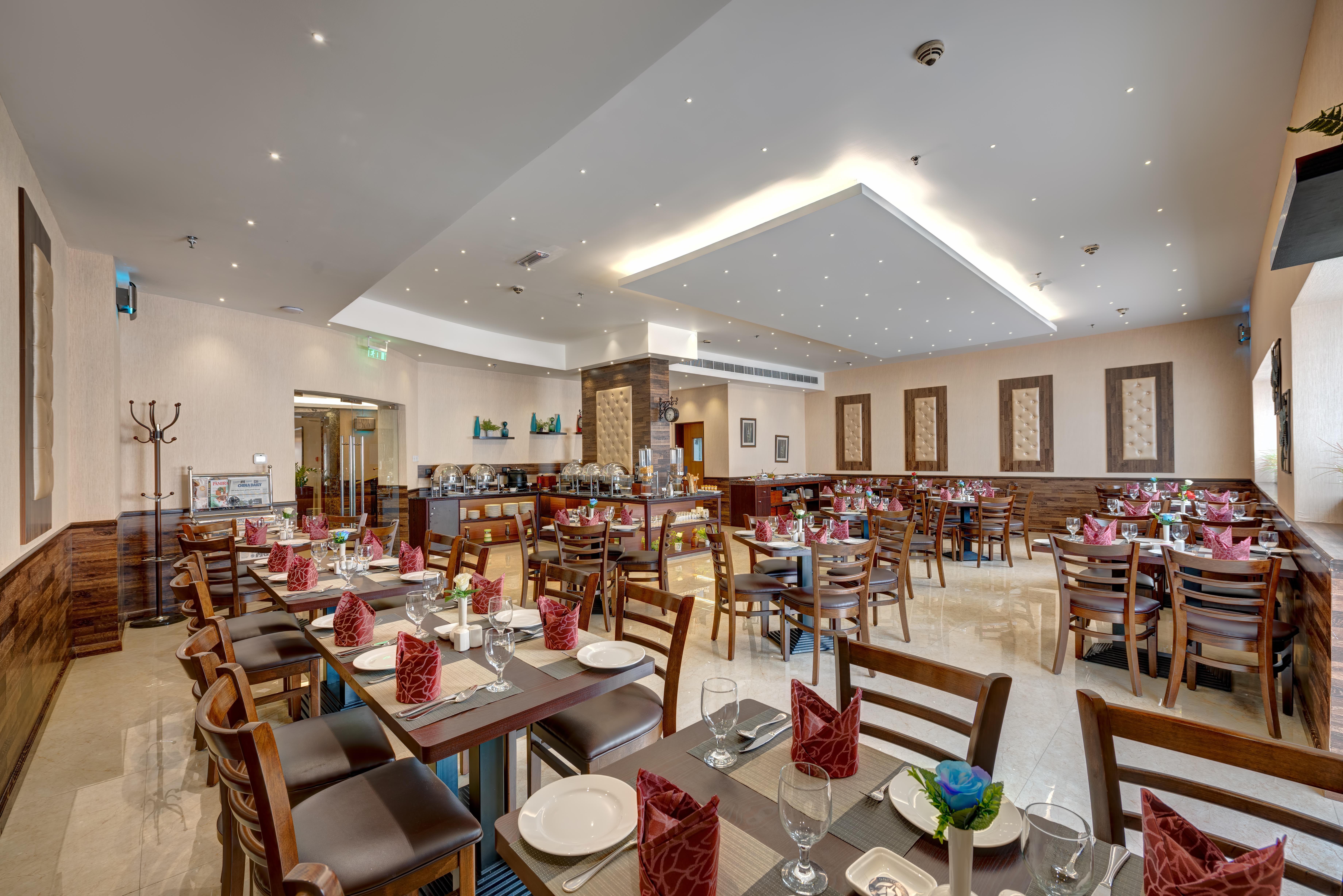 Golden Tulip Hotel Al Barsha Dubai Exterior foto